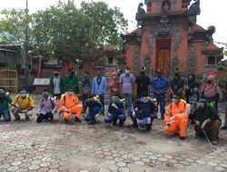 BEM UNILAK Jaya Dan HMI Cabang Pekanbaru Sinergi Dengan LANUD Roesmin Nurjadin Dalam Penyemprotan Disinfektan