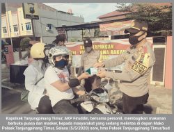 Lagi, Polsek Tanjungpinang Timur Bagikan Makanan Buka Puasa dan Masker pada Masyarakat