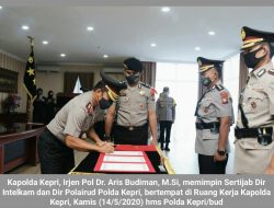 Aris Budiman Pimpin Sertijab Dir Intelkam dan Dir Polairud Polda Kepri