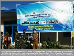Peduli Covid-19: Lanal Ranai Bagikan 550 Sembako dan 2400 Masker pada Masyarakat
