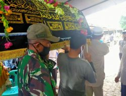 Danpos Dan Babinsa Ucapkan Bela Sungkawa Atas Meninggalnya Ketua Forum RT/RW Kel.Tangkerang Tengah Suherman, ST