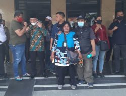 Sidang Perdana 4 Wartawan Secara Virtual, Ratusan Jurnalis Seruduk Polsek Kalideres