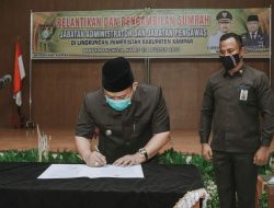 Bupati Kampar Lantik 60 Orang Pejabat Administrator dan Pengawas 