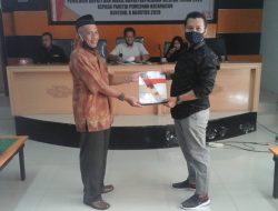 Berkas Dukungan Perbaikan Bapaslon Perseorangan Diserahterimakan KPU Kep. Selayar ke PPK