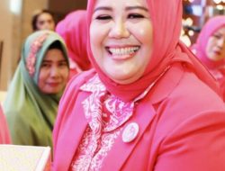 Kado Cinta dari Marlin Agustina
