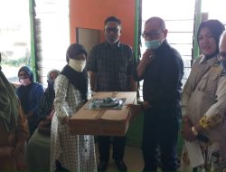 Penyaluran Bantuan Program WRSE ( Wanita Rawan Sosial dan Ekonomi ) Oleh Dinas Sosial Provinsi Sumbar