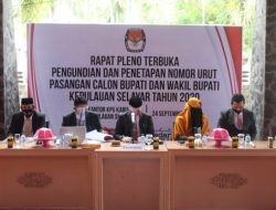 Suasana Sakral Warnai Pengundian Nomor Urut Paslon di Kota Adat Bumi Tanadoang