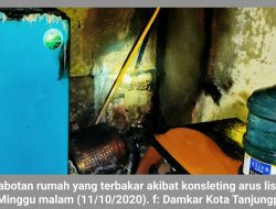 Breaking News ! Rumah Istijah Terbakar, Damkar Gerak Cepat Padamkan Api