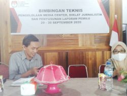 Jadi Narasumber Bimtek Pengelolaan Media Centre  Fatmawati Rahim Tekankan Komitmen dan Totalitas Diri