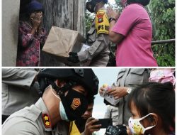Datangi Rumah Warga, Polres Tanjungpinang Bagikan Sembako dan Masker