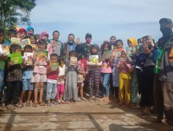 Di tengah maraknya Covid-19,Para Penggiat Literas Mengadakan Kegiatan Belajar Serta Edukasi