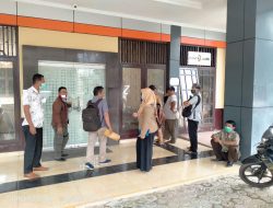 Waduch..!!, Kantor Badan Pengelola Pajak dan Retribusi Daerah Kabupaten Muarojambi Terkunci Saat Jam Kerja