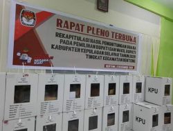 Monitoring Rekapitulasi Tingkat PPK KPU Terjungkan Komisioner dan Staf Pilihan