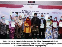 375 Warga Tanjungpinang Terima Sertifikat Tanah