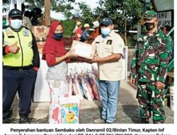 Bersama PT. BAI, Koramil 02/Bintan Timur Serahkan Sembako pada Warga Terdampak Banjir