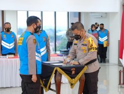 Pastikan Rekruitmen Dengan Prinsip Bersih, Transparan Dan Humanis, Panitia Dan Peserta Tanda Tangani Pakta Integritas dihadapan Kapolda Riau