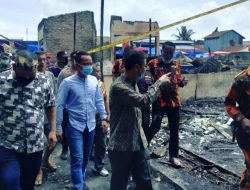 Bupati dan wakil Bupati Rohil Terpilih 2020 Afrizal/Sintong dan H.Sulaiman kunjungi Pajak Lama Bagan Batu Pasca Kebakaran