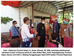 Gubernur Kepri Tinjau Vaksinasi Covid Khusus Lansia, Ansar Ahmad : Masyarakat Tidak Perlu Takut