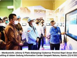 Di Geopark Natuna, Menkominfo Terkejut dengan Kecepatan WiFi-nya