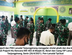 Lanudal Tanjungpinang Gelar Sholat Ghaib dan Doa untuk Prajurit KRI Nanggala-402