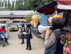 Srikandi Squad 01 Tim 03 Polres Merangin Melaksanakan Kegiatan Protokol Kesehatan dan Himbauan Larangan Mudik Lebaran