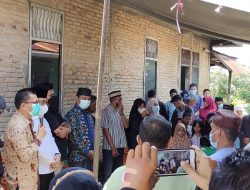 Besuk Almarhumah Istri Stah Ahli Bupati (Destri Imam Mudo), Wabup 50 kota : Inna Lillahi Wainna Ilaihi Rojiun Semoga Almarhumah Diterima Di Sisi Nya
