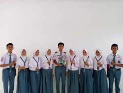 Pusat Kajian Masyarakat Digital UIN STS Jambi Go To School