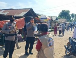 Kapolsek Kumpeh Ilir Iptu Muhammad Rafisal Pimpin Langsung Penerapan (Prokes) Dipasar Rakyat Tanjung   