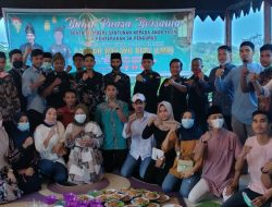 PENYERAHAN  SK DPC LMR SERTA MEMBERI SANTUNAN ANAK YATIM