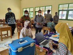 Polres Merangin dan Dinas Kesehatan Kabupaten Merangin Metindak Lanjuti Arahan Kapolri dan Kapolda Jambi Untuk Vaksinasi Covid-19 Lansia Tahap 1