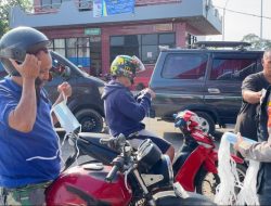 Tim 03 Srikandi squad 01 polres Merangin memberikan himbauan Berdasarkan Peraturan Bupati Merangin No.63 Tahun 2020 dengan menerapkan 6M 
