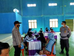 Kapolsek lembah Masurai iptu Rezi Darwis.SH turun langsung monitoring vaksin lansia tahap 1