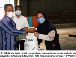 Pemprov Kepri Luncurkan Bantuan Beras, Ansar Ahmad : Segera Distribusikan