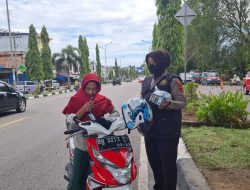 Srikandi Squad-01 Polres Merangin Semakin Exis Melakukan Patroli Sambang Kepada Masyarakat