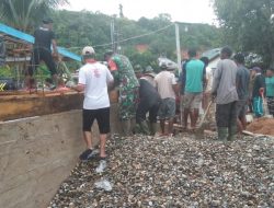 Babinsa dan Warga Dukung Pembangunan Masjid Nurul Iman