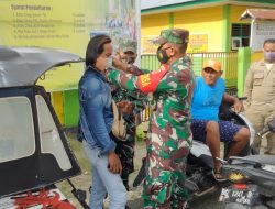 Babinsa Amsir Wujudkan Disiplin Masker di Masa PPKM