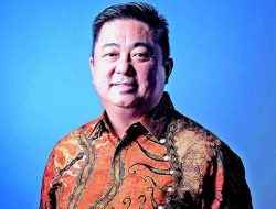 Mantan Bupati Sula, Hendrata Thes “BERHUTANG” Duit Pada Tenaga Kesehatan