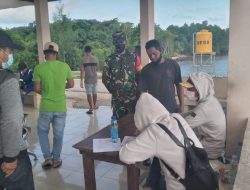 Babinsa Alwan Monitoring Agenda Swab Massal di Pelabuhan
