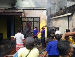 Rumah dan Mobil Mantan Ketua MUI Terbakar
