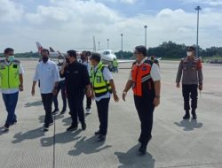 Polresta Deli Serdang Melaksanakan Pengamanan Kedatangan Menteri Perhubungan dan Menteri BUMN