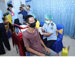 Kapolda Sumut Tinjau Vaksinasi di Lapas dan Rutan