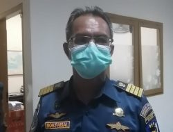 Sebagian Penumpang KM Simba 01 Dievakuasi, Yang Lain Akan Dievakuasi Kembali
