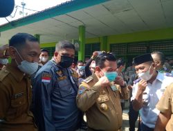 Kunjungan Kerja Gubernur Jambi H.Alharis Dalam Meninjau Pelaksanaan Vaksinasi Di Sejumlah Sekolah Di Kabupaten Merangin