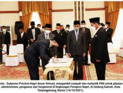 Ansar Ahmad Lantik Pejabat Eselon III, IV dan JFT: Bekerjalah dengan Sungguh-Sungguh