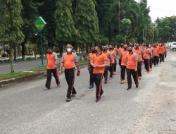 Personil Polres Merangin Setelah Apel Pagi Langsung Giat Apel Olah Raga Bersama