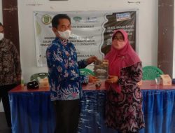 Pakar hukum universitas Islam riau berikan sosialisasi PTSL kepada masyarakat