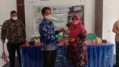 Pakar hukum universitas Islam riau berikan sosialisasi PTSL kepada masyarakat