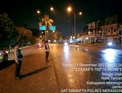 Unit Sat Sabhara Rutin Melakukan Patroli Hingga Larut Malam