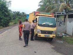 Kapolsub Sektor Ipda Wiwik Utomo Turun gunung Vaksin Sopir Angkutan Batu Bara