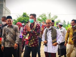 Bupati Rohil Afrizal Sintong Lakukan Peninjauan Pelaksanaan Vaksinasi Covid-19 Di Pondok Pesantren Darul Aswaja Kubu.